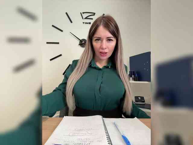 Brenda_Kiska webcam