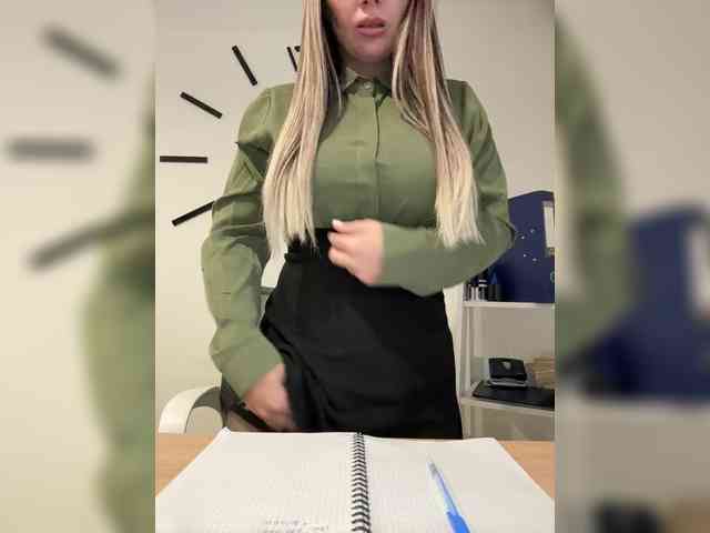 Brenda_Kiska webcam
