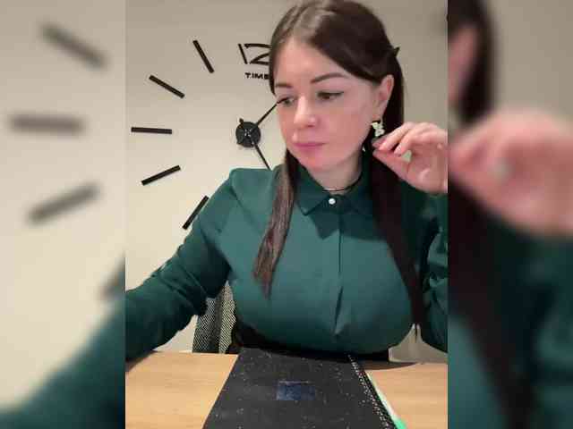 Brenda_Kiska webcam