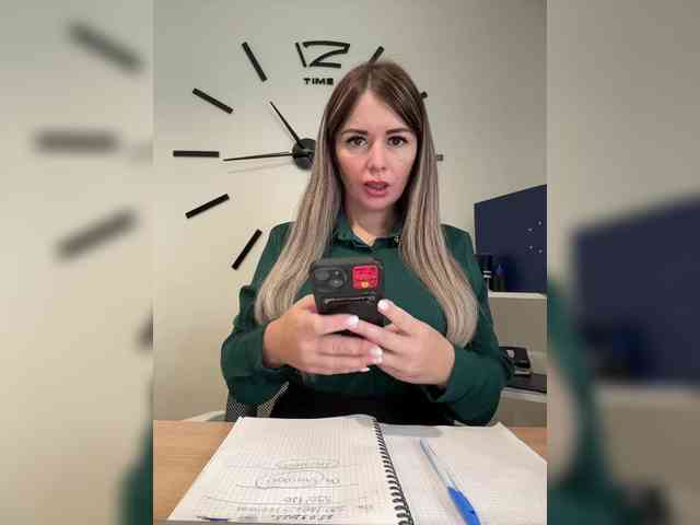 Brenda_Kiska webcam