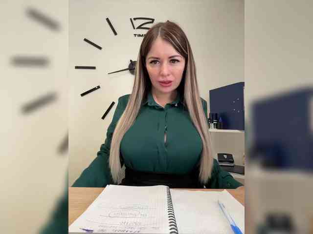 Brenda_Kiska webcam