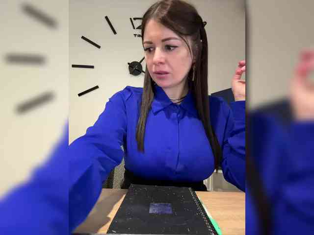 Brenda_Kiska webcam
