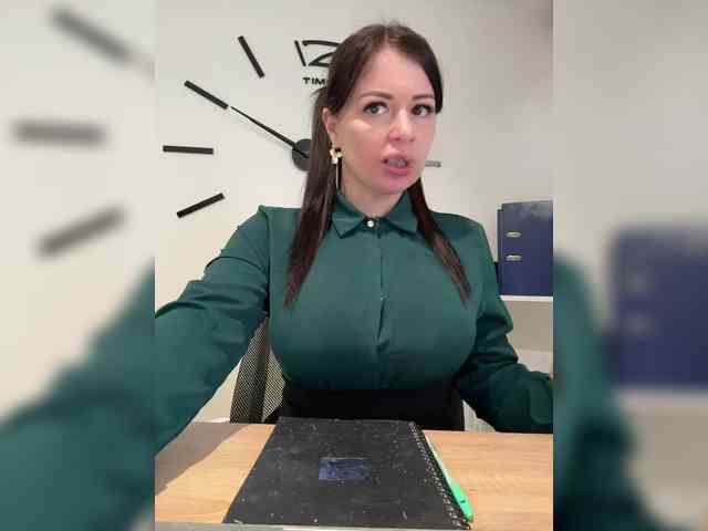 Brenda_Kiska webcam