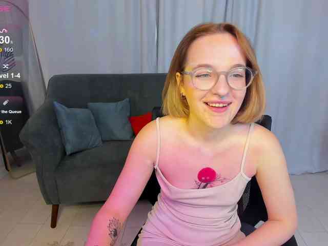 LilithMimi webcam