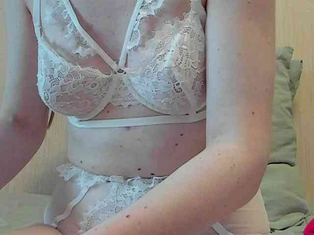 Lutikii Live Webcam on BongaCams Lutikii Live Webcam on BongaCams