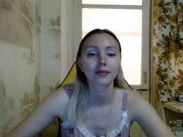 AliceSmiles Live Webcam on BongaCams AliceSmiles Live Webcam on BongaCams
