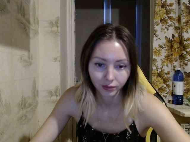 AliceSmiles AliceSmiles