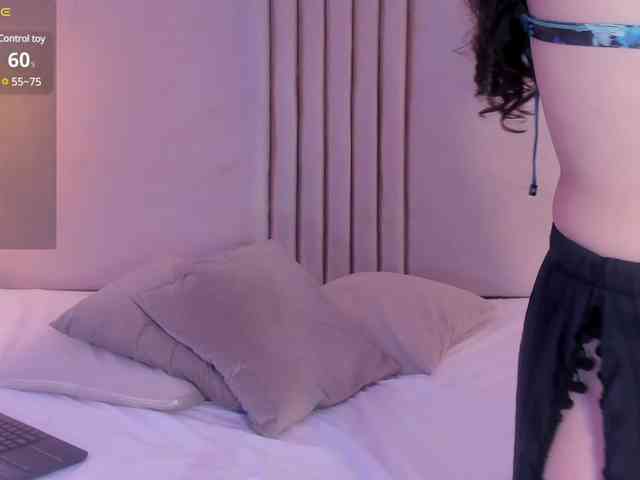 Lilith-Rose webcam