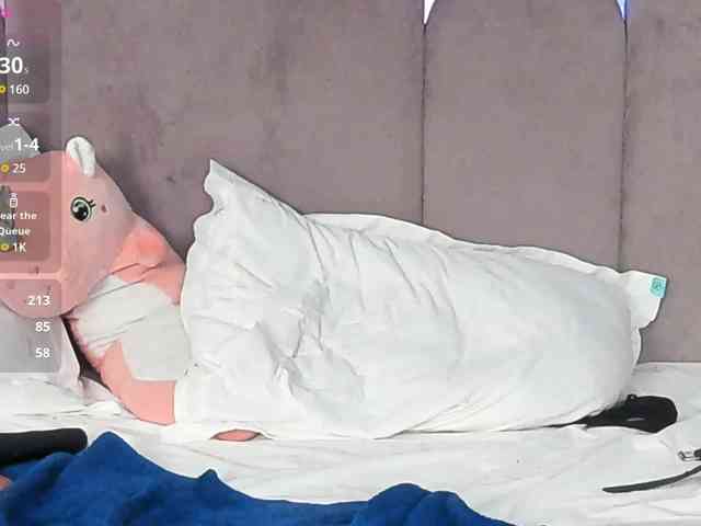 GraceLewis webcam