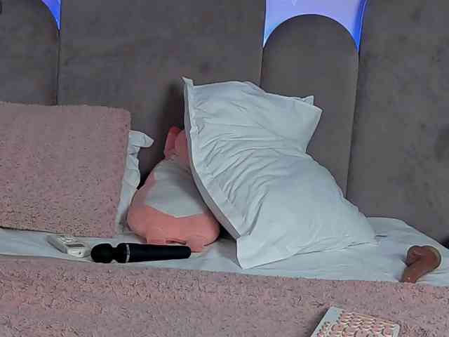 GraceLewis webcam