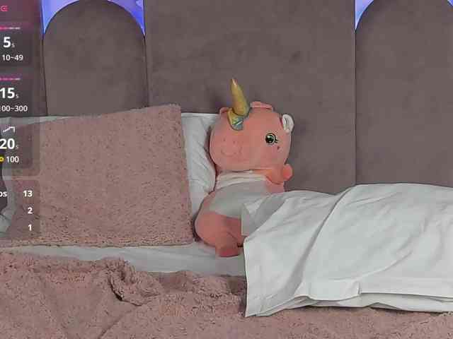 GraceLewis webcam