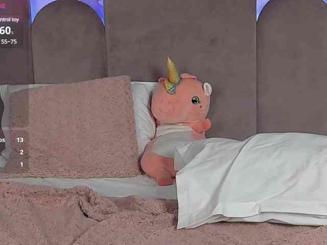 GraceLewis webcam