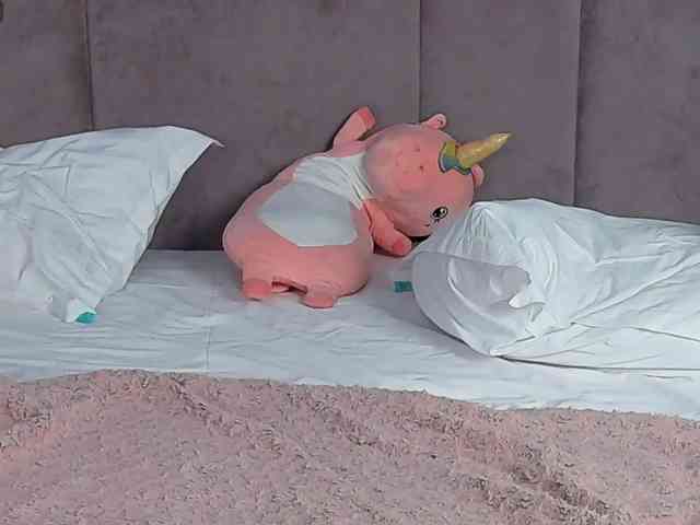 GraceLewis webcam