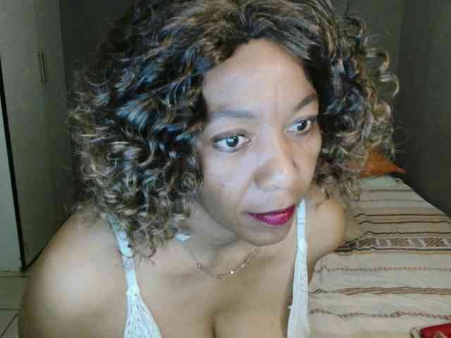 Sweetlilya webcam