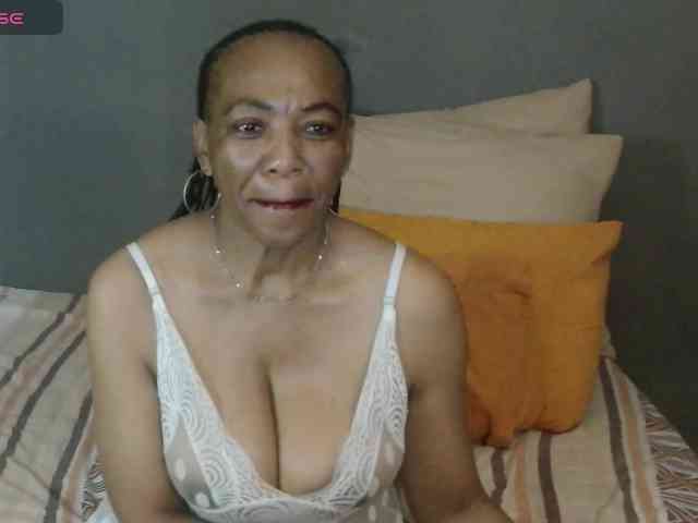 Sweetlilya webcam
