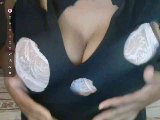 Sweetlilya webcam