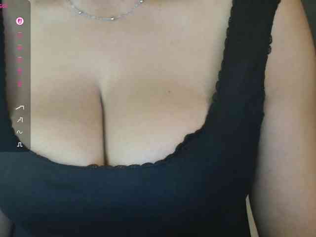 Sweetlilya webcam