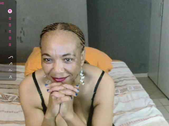 Sweetlilya webcam