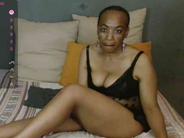 Sweetlilya webcam