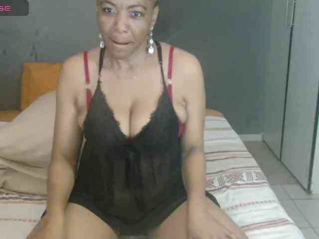 Sweetlilya webcam