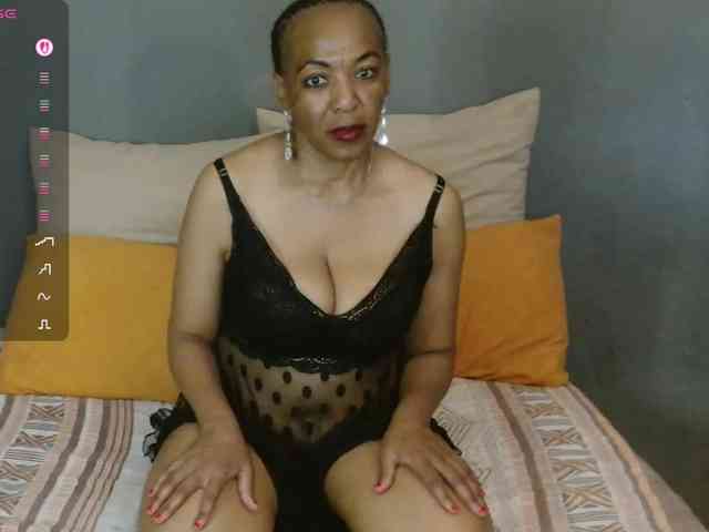 Sweetlilya webcam