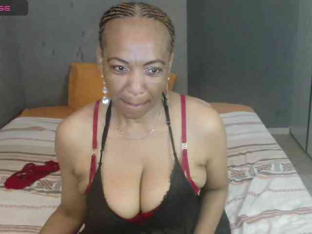 Sweetlilya webcam