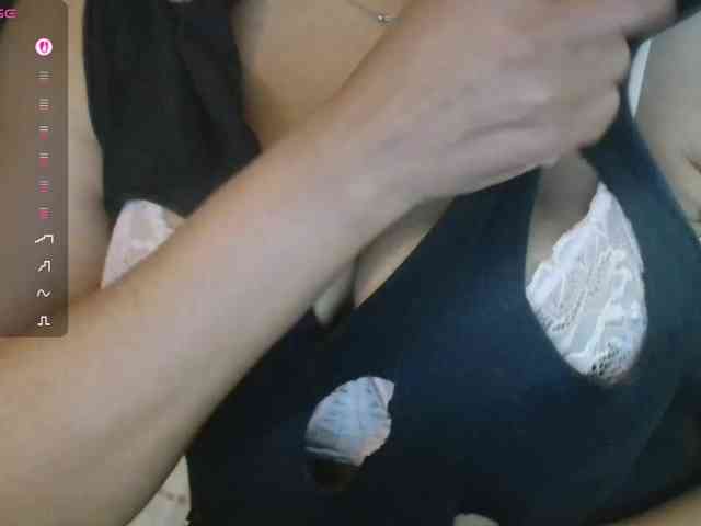 Sweetlilya webcam