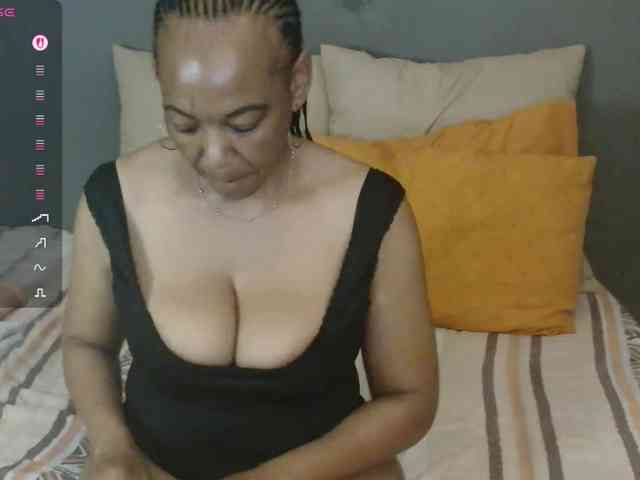 Sweetlilya webcam