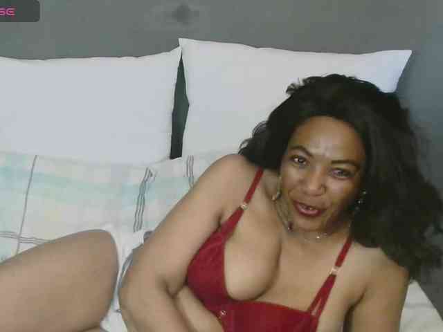 Sweetlilya webcam