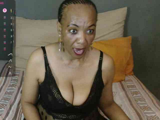 Sweetlilya webcam