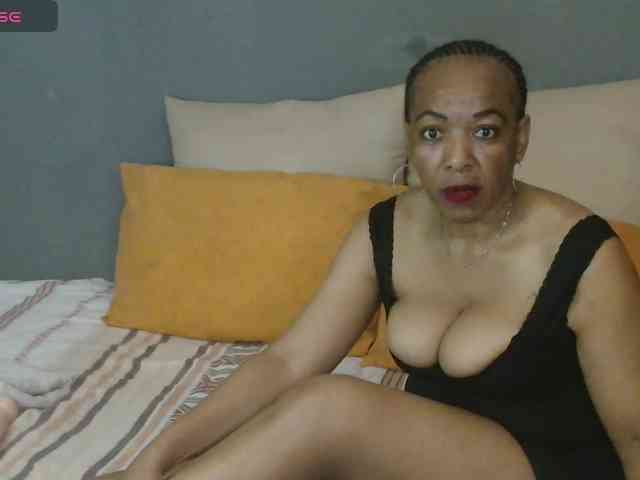 Sweetlilya webcam