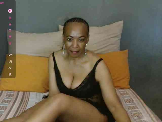Sweetlilya webcam