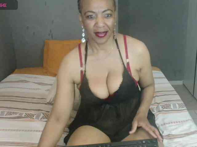 Sweetlilya webcam