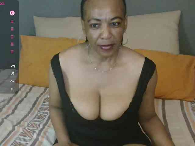 Sweetlilya webcam