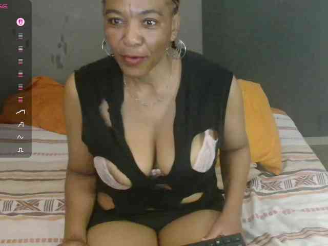 Sweetlilya webcam