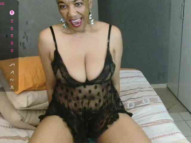 Sweetlilya webcam