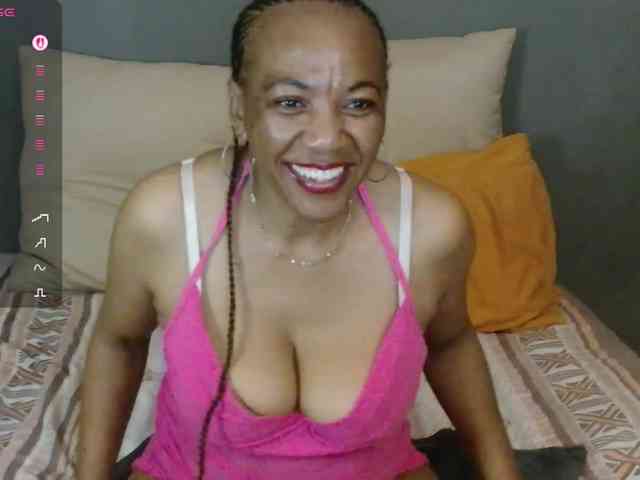 Sweetlilya webcam
