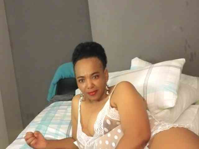 Sweetlilya Live Webcam on BongaCams