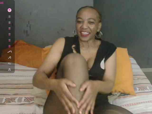 Sweetlilya webcam