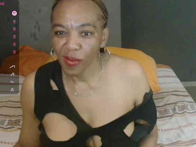 Sweetlilya webcam