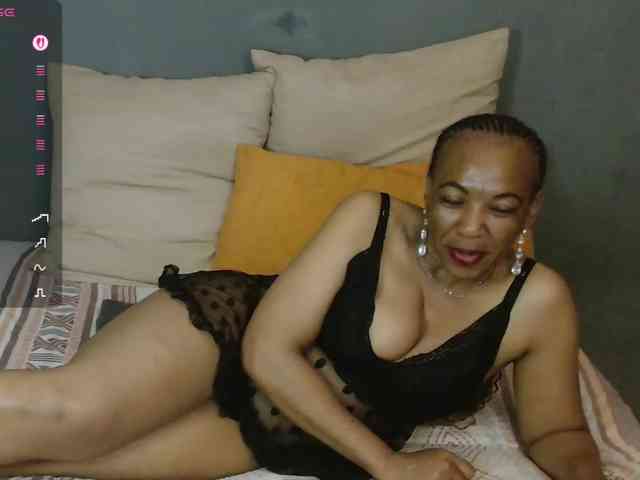 Sweetlilya webcam