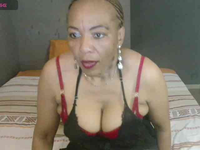 Sweetlilya webcam