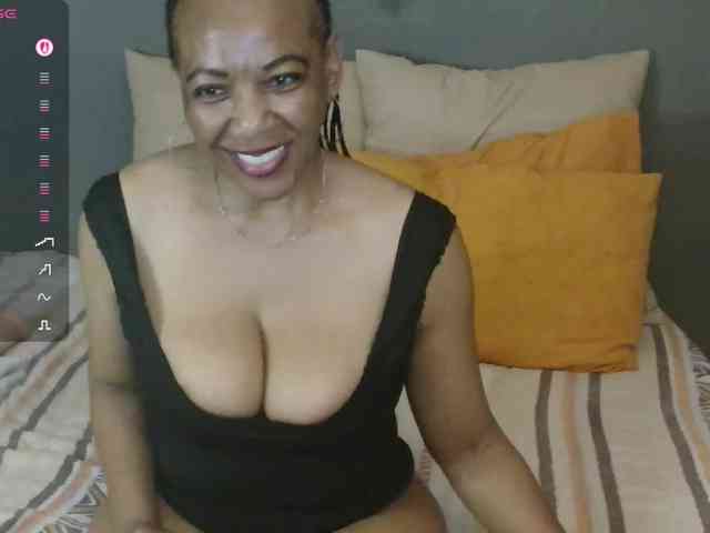 Sweetlilya webcam