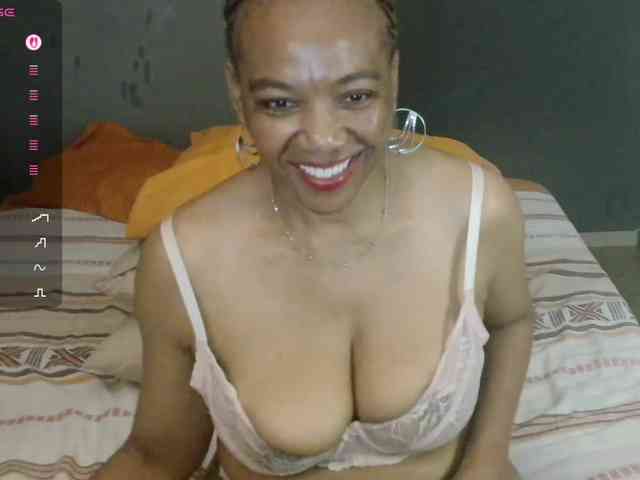 Sweetlilya webcam