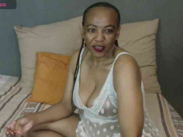 Sweetlilya webcam