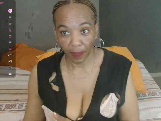 Sweetlilya webcam