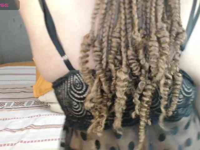 Sweetlilya webcam