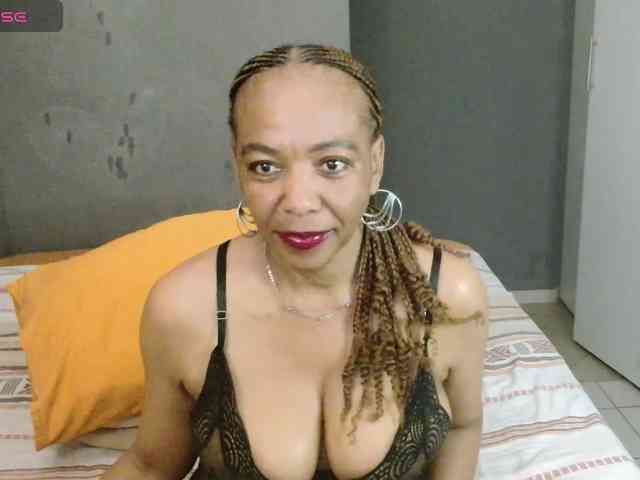 Sweetlilya webcam
