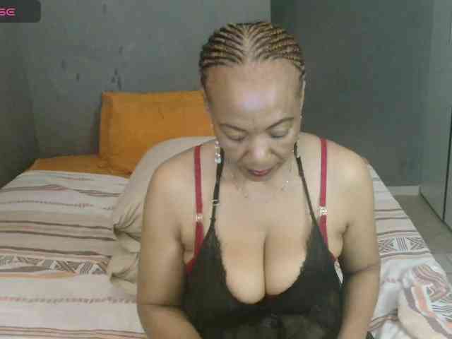 Sweetlilya webcam
