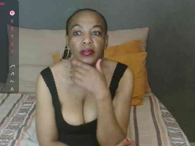 Sweetlilya webcam
